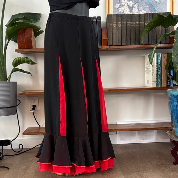 Dresses & Skirts - Spanish Flamenco Skirt Black Red Ruffled High Low Dance Costume S M